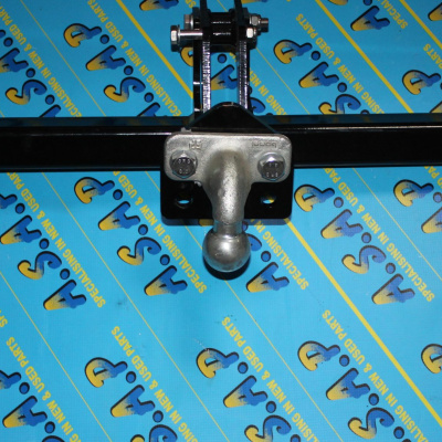 TOW BAR CORSA C LDV