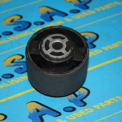 GEARBOX GUIDE BUSH STEEL FOR CITROEN AND PEUGEOT 1.4/1.6