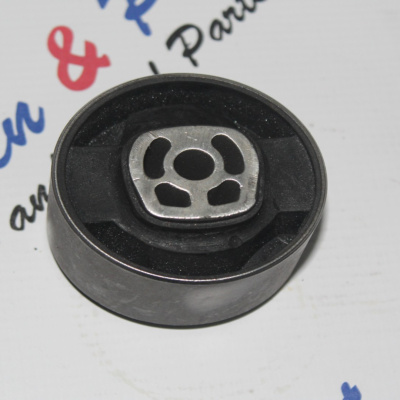 GEARBOX GUIDE BUSH FOR CITROEN & PEUGEOT 1.8 2.0