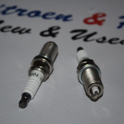 SPARK PLUG FOR 1.6/2.0 16V