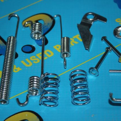 BRAKE SPRING KIT LH CORSA C LDV/ASTRA G