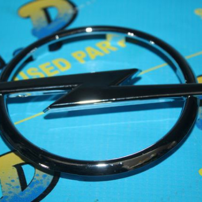 GRILLE BADGE FOR GAMMA 06