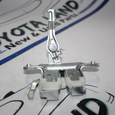 BOOT LOCK FOR TOYOTA ETIOS HATCH 12-20