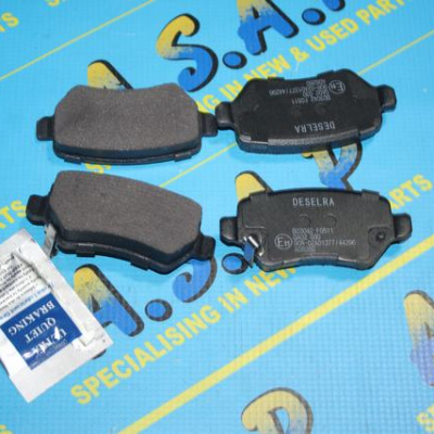 BRAKE PADS R FOR ASTRA G