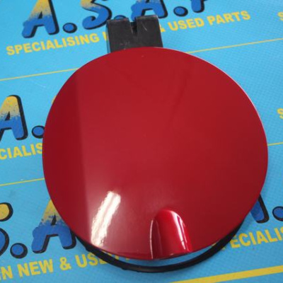 FUEL FLAP CORSA C RED