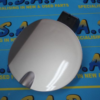 FUEL FLAP CORSA C SILVER